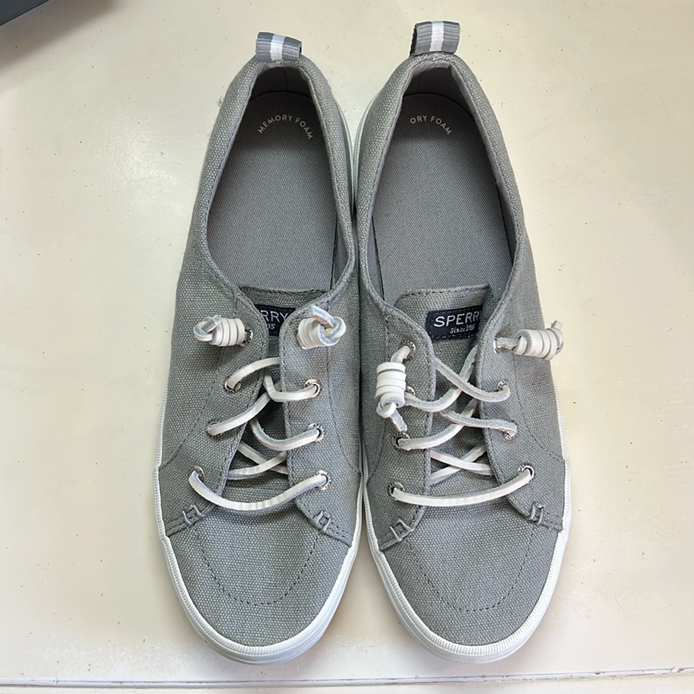 Sperry Women’s Crest Vibe Canvas Slip-On Sneakers